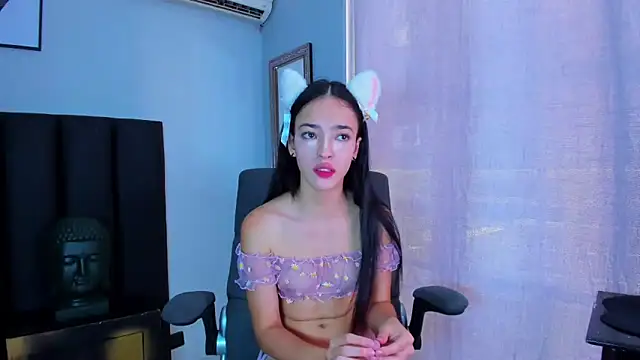 Snapshot of miIa_bratz chatting on 20, 10, 2025 miIa bratz online show from 20, 10, 2025