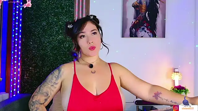 sarawolff online show from 16, 7, 2026