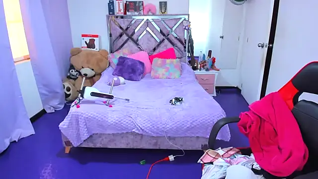 Luna Analya online show from 9, 4, 2026