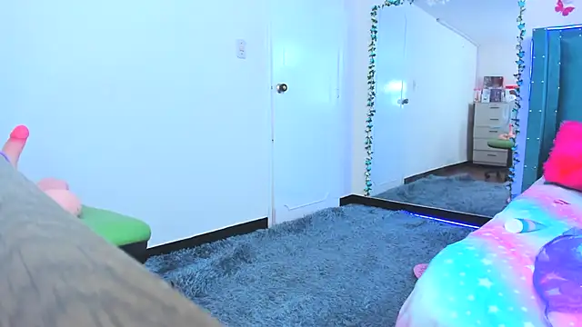 Luna Analya online show from 10, 9, 2025