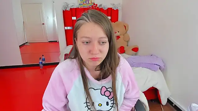 Snapshot of Luna_Analya chatting on 18, 7, 2026 Luna Analya online show from 18, 7, 2026