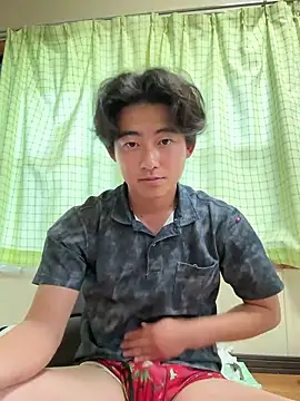 Snapshot of shoma2003 chatting on 19, 6, 2026 shoma2003 online show from 19, 6, 2026