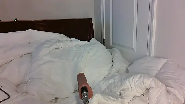 Snapshot of kikitheclown chatting on 30, 5, 2026 kikitheclown online show from 30, 5, 2026