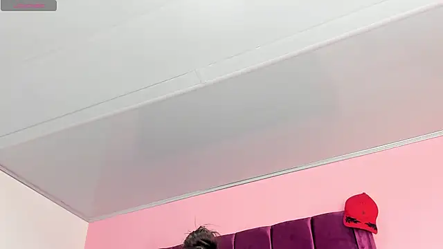 Rihanna hotx online show from 20, 9, 2025