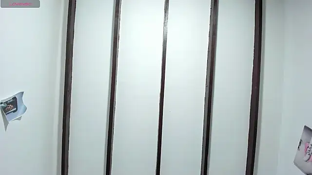 Rihanna hotx online show from 11, 2, 2026