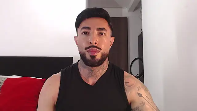 Snapshot of andrea_de_lucaa chatting on 17, 6, 2026 andrea de lucaa online show from 17, 6, 2026