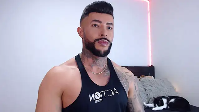 andrea de lucaa online show from 18, 9, 2025