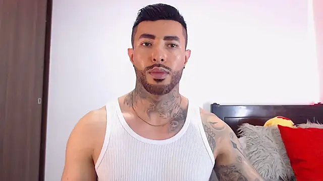 andrea de lucaa online show from 2, 3, 2026