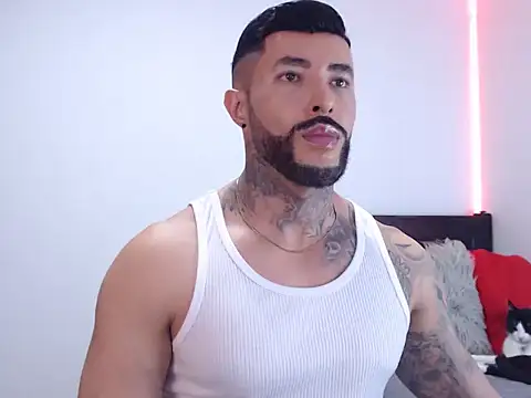 andrea de lucaa online show from 15, 11, 2025