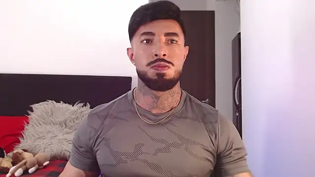 Snapshot of andrea_de_lucaa chatting on 25, 6, 2026 andrea de lucaa online show from 25, 6, 2026