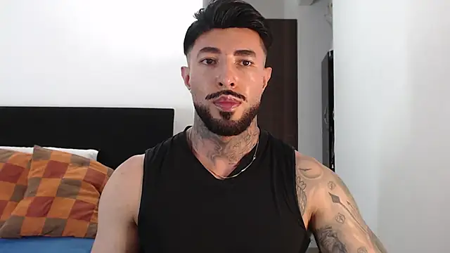 Snapshot of andrea_de_lucaa chatting on 8, 7, 2026 andrea de lucaa online show from 8, 7, 2026