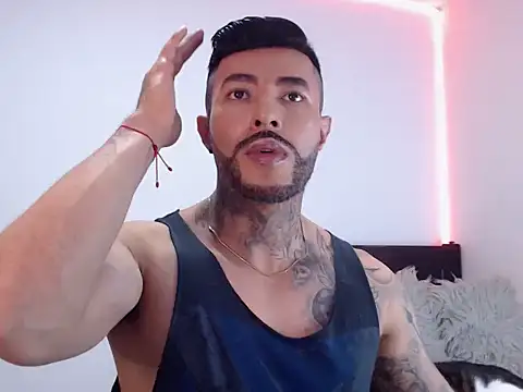 andrea de lucaa online show from 27, 10, 2025