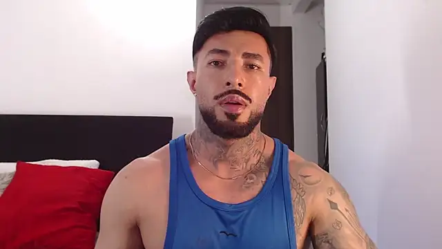Snapshot of andrea_de_lucaa chatting on 12, 6, 2026 andrea de lucaa online show from 12, 6, 2026