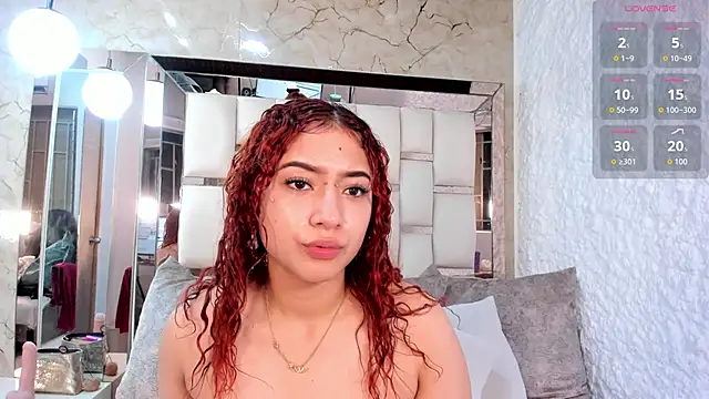 Snapshot of megannherrera chatting on 1, 11, 2025 megannherrera online show from 1, 11, 2025