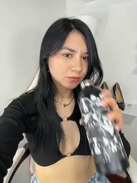 Snapshot of sofi_sweet_7 chatting on 3, 7, 2026 sofi sweet 7 online show from 3, 7, 2026