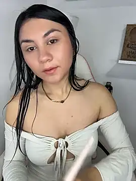 Snapshot of sofi_sweet_7 chatting on 4, 7, 2026 sofi sweet 7 online show from 4, 7, 2026
