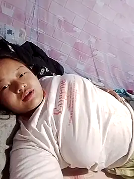 Snapshot of girl-babi chatting on 2, 7, 2026 girl-babi online show from 2, 7, 2026