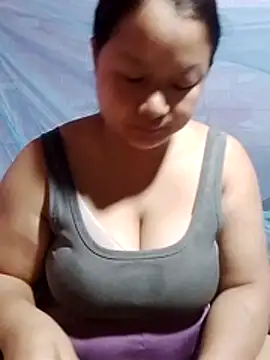 Snapshot of girl-babi chatting on 8, 7, 2026 girl-babi online show from 8, 7, 2026