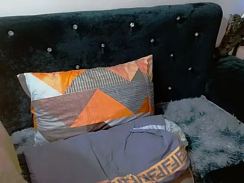 Tsyummydickx online show from 7, 1, 2026