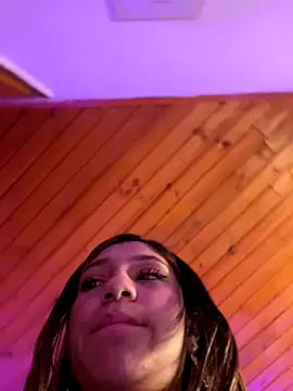 Isabella18 pink online show from 2, 10, 2025