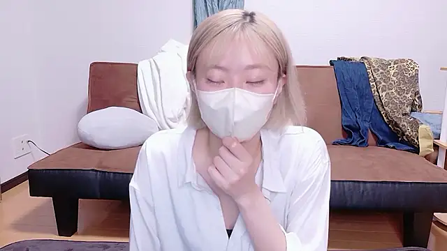 Snapshot of Nana__ch chatting on 19, 5, 2026 Nana ch online show from 19, 5, 2026