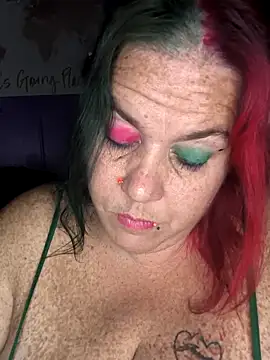 Courdles online show from 4, 12, 2025