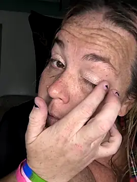 Courdles online show from 25, 9, 2025