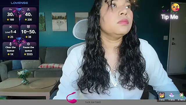 Snapshot of SHEILYN_ chatting on 15, 7, 2026 SHEILYN online show from 15, 7, 2026