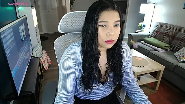 Snapshot of SHEILYN_ chatting on 24, 2, 2026 SHEILYN online show from 24, 2, 2026