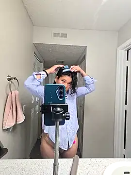 SHEILYN  online show from 20, 3, 2026