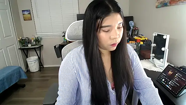 SHEILYN  online show from 7, 4, 2026