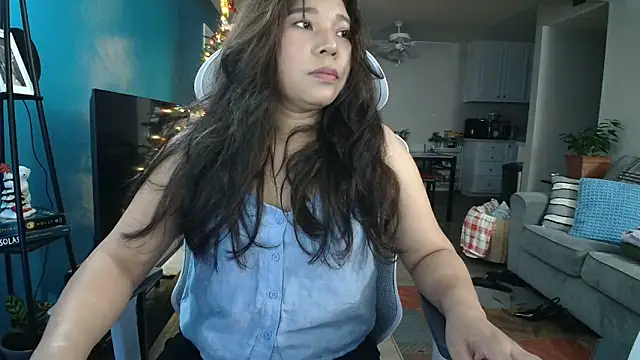 SHEILYN  online show from 18, 11, 2025