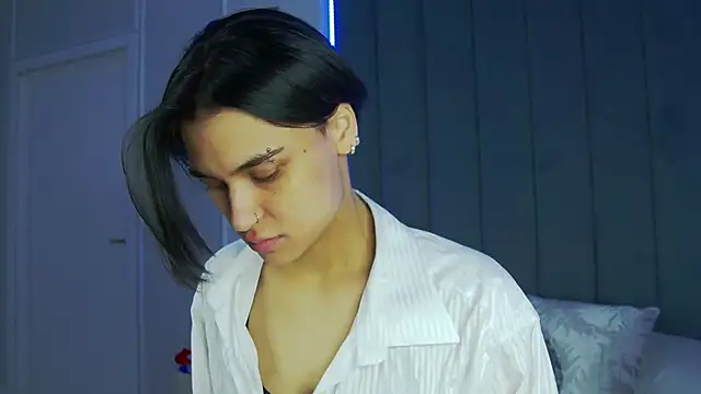 VioletAsh online show from 13, 10, 2025