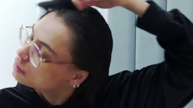 Snapshot of VioletAsh chatting on 7, 2, 2026 VioletAsh online show from 7, 2, 2026