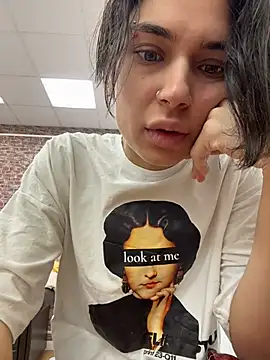 VioletAsh online show from 12, 11, 2025