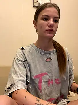 Mila sweet 23 online show from 13, 1, 2026