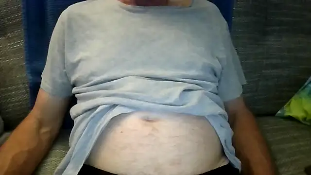 Snapshot of velikifant7 chatting on 17, 4, 2026 velikifant7 online show from 17, 4, 2026