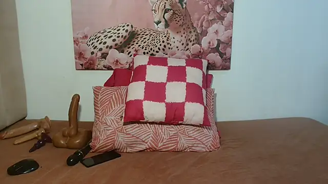 GorillaGripCunt77 online show from 3, 3, 2026