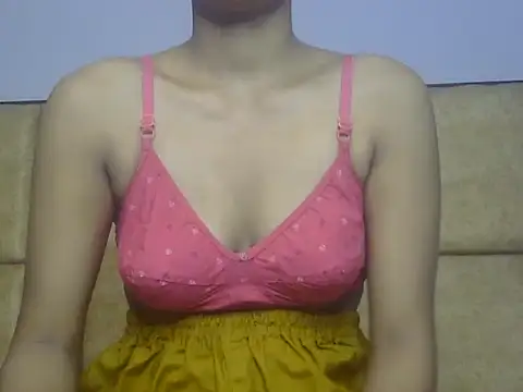 Snapshot of Nura7 chatting on 7, 7, 2026 Nura7 online show from 7, 7, 2026