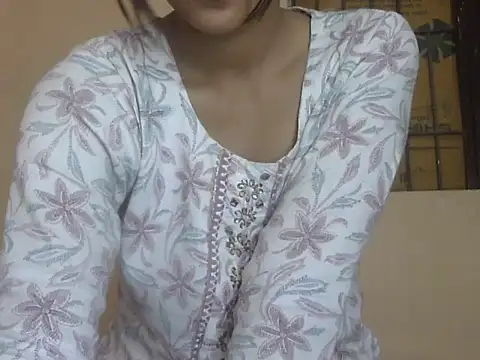 Snapshot of Nura7 chatting on 4, 5, 2026 Nura7 online show from 4, 5, 2026