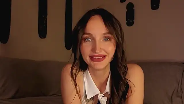 xSweetMissx online show from 13, 9, 2025