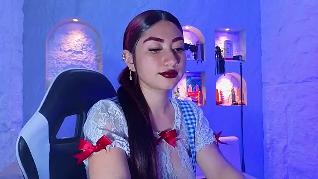 Sophia tf online show from 14, 3, 2026