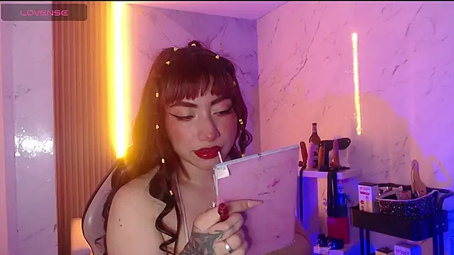 Sophia tf online show from 23, 4, 2026