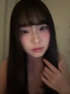 Snapshot of 77momomo chatting on 19, 5, 2026 77momomo online show from 19, 5, 2026