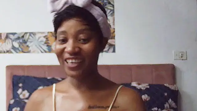 SweetPortableAmber online show from 4, 12, 2025