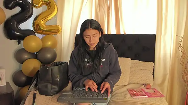 Tiffany Nm online show from 2, 10, 2025