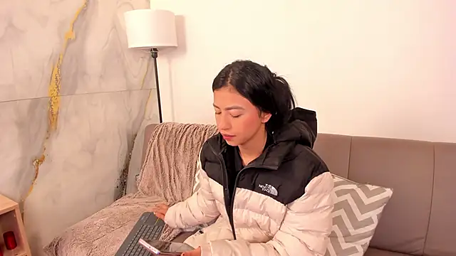 Tiffany Nm online show from 24, 2, 2026