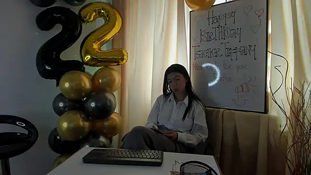 Tiffany Nm online show from 25, 9, 2025