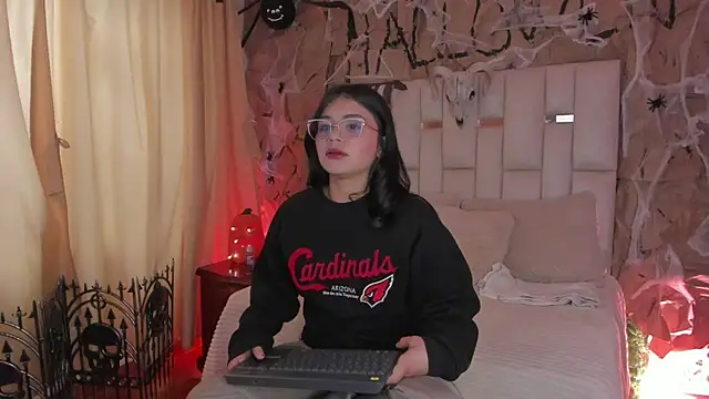 Jade Nmm online show from 23, 10, 2025