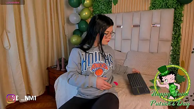 Jade Nmm online show from 18, 3, 2026